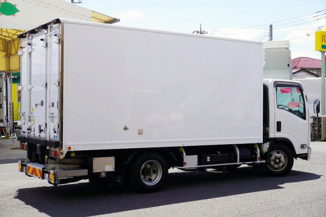 いすゞ エルフ 小型 冷蔵冷凍バン 2PG-NPR88AN(106622) 8枚目