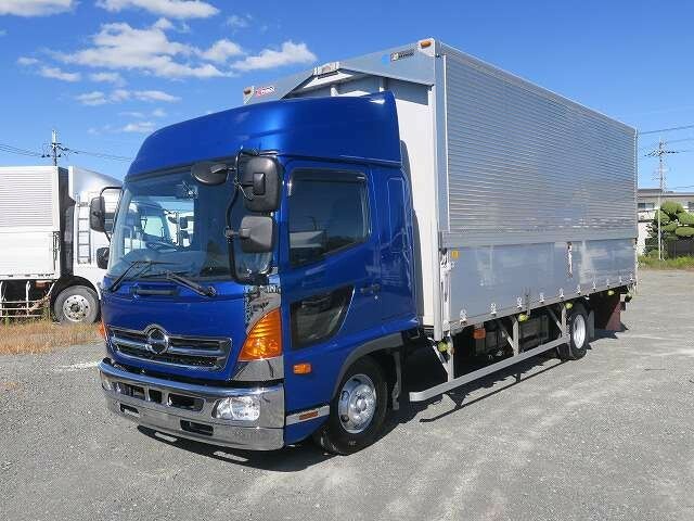 日野 レンジャー 中型 ウィング TPG-FD7JLAA(35597) 1枚目