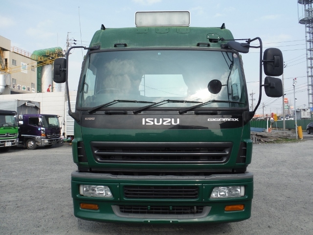 いすゞ ギガ 大型 トラクタ KL-EXD52D3(1103) 3枚目