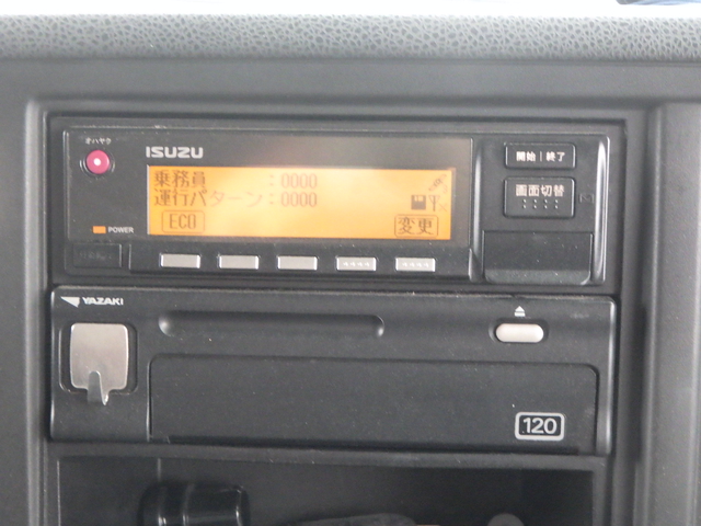 いすゞ ギガ 大型 ウィング QPG-CYJ77B(111057) 32枚目