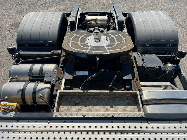 日野 プロフィア 大型 トラクタ 2DG-SH1EEGG(112946) 11枚目