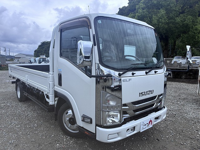 いすゞ エルフ 小型 平ボディ TPG-NLR85AR(111496) 3枚目