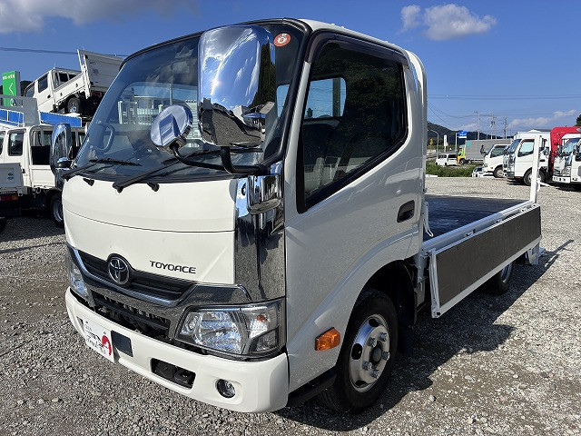 トヨタ トヨエース 小型 平ボディ TKG-XZC605(113130) 9枚目
