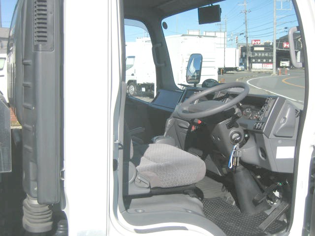 Isuzu elf Small Freezer box_body 2RG-NPR88AN(97750) 25枚目