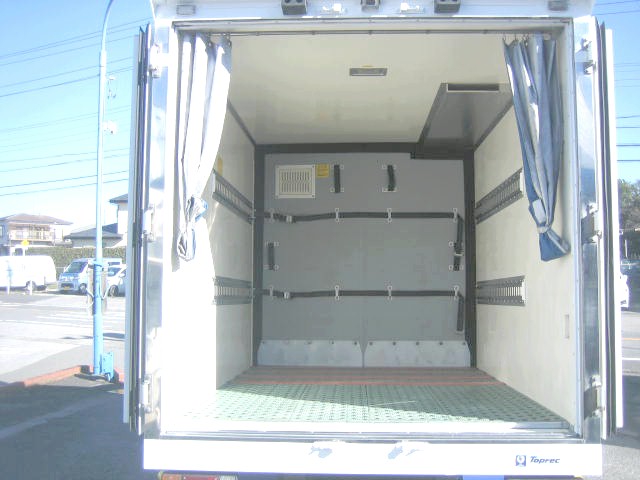 いすゞ エルフ 小型 冷蔵冷凍バン TPG-NLR85N(97751) 9枚目