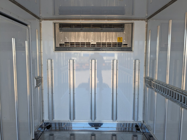 日野 デュトロ 小型 冷蔵冷凍バン 2KG-XZU605M(97755) 16枚目