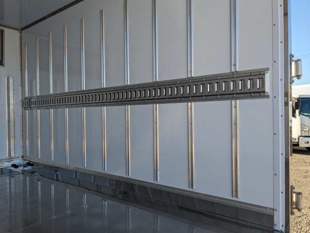 日野 デュトロ 小型 冷蔵冷凍バン 2KG-XZU605M(97755) 18枚目