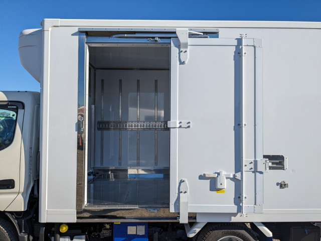 日野 デュトロ 小型 冷蔵冷凍バン 2KG-XZU605M(97755) 27枚目