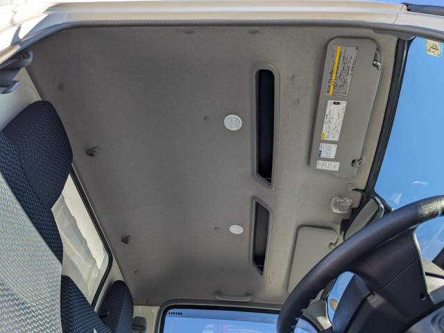 日野 デュトロ 小型 冷蔵冷凍バン 2KG-XZU605M(97755) 34枚目