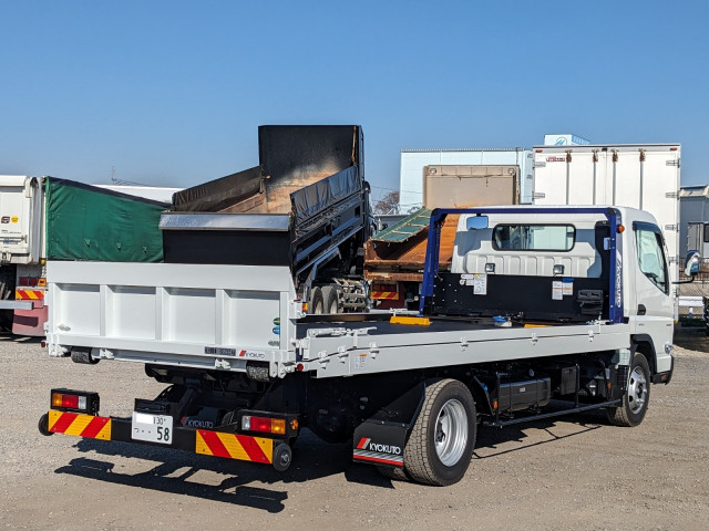 三菱ふそう キャンター 小型 キャリアカー 2PG-FEB90(97758) 5枚目