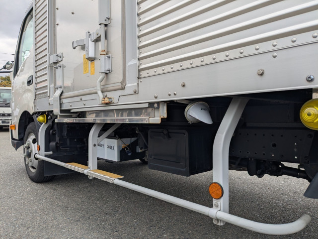 日野 デュトロ 小型 バン 2RG-XZU712M(97759) 25枚目