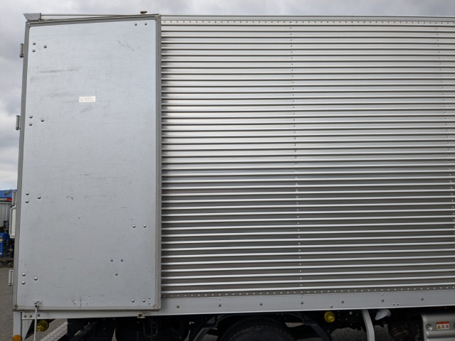 日野 デュトロ 小型 バン 2RG-XZU712M(97759) 28枚目