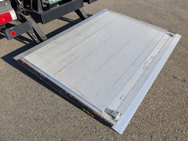 日野 デュトロ 小型 バン 2RG-XZU712M(97761) 10枚目