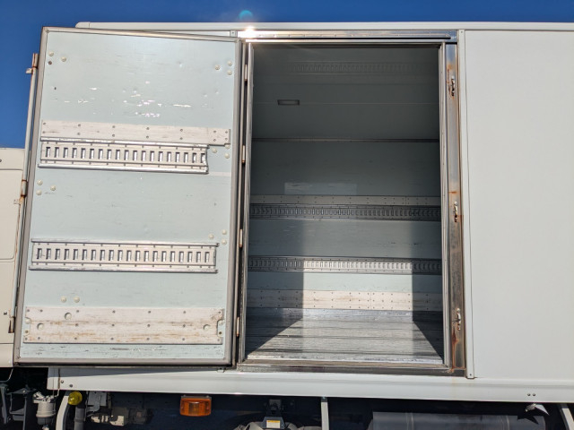 日野 デュトロ 中型 冷蔵冷凍バン 2KG-FD2ABG(97762) 31枚目