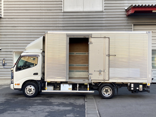 日野 デュトロ 小型 バン 2RG-XZU655(97764) 3枚目