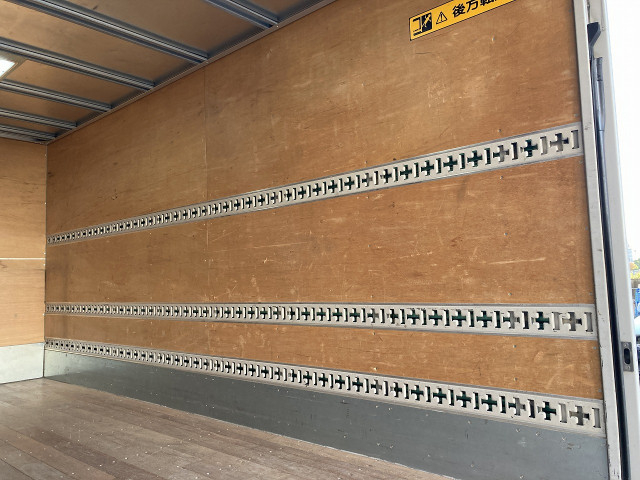 日野 デュトロ 小型 バン 2RG-XZU655(97764) 24枚目