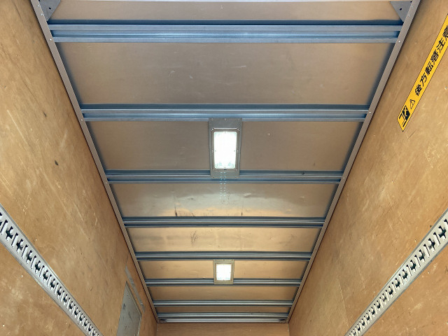 日野 デュトロ 小型 バン 2RG-XZU655(97764) 26枚目