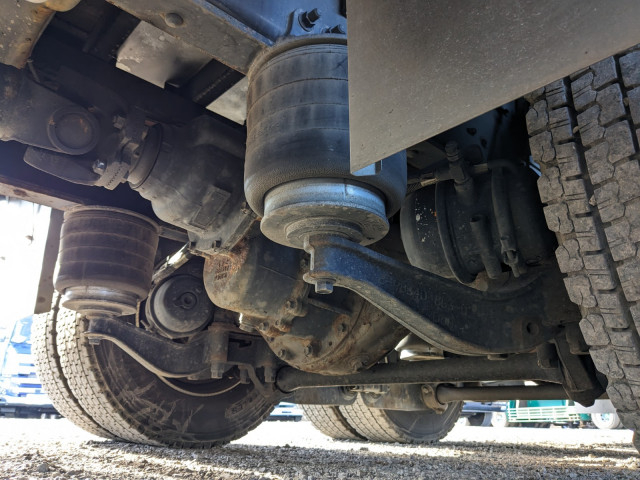 いすゞ ギガ 大型 平ボディ 2PG-CYY77CY(97765) 21枚目