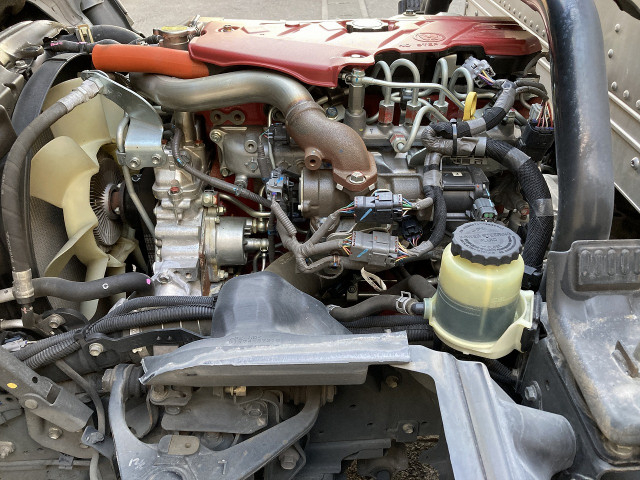 日野 デュトロ 小型 バン 2RG-XZU655(97764) 31枚目