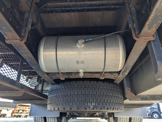 いすゞ ギガ 大型 平ボディ 2PG-CYY77CY(97765) 26枚目