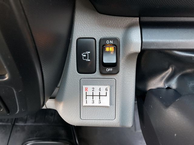 日野 デュトロ 小型 バン 2RG-XZU655(97764) 40枚目