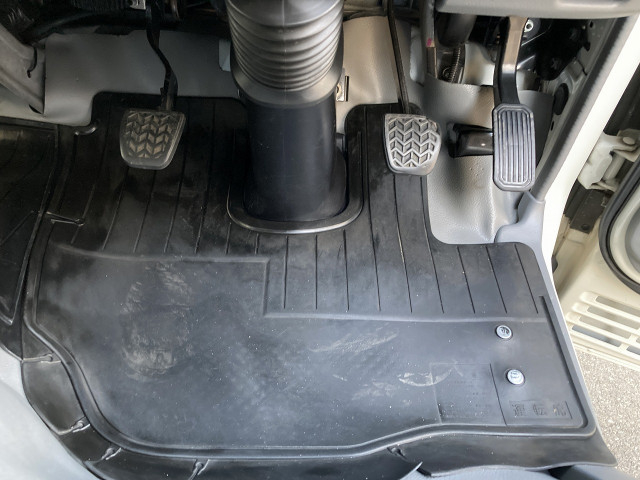 日野 デュトロ 小型 バン 2RG-XZU655(97764) 41枚目