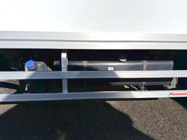 いすゞ フォワード 増トン 冷蔵冷凍バン 2PG-FTR90V2(97768) 16枚目