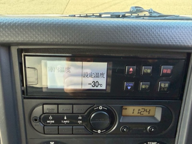 いすゞ フォワード 増トン 冷蔵冷凍バン 2PG-FTR90V2(97768) 27枚目