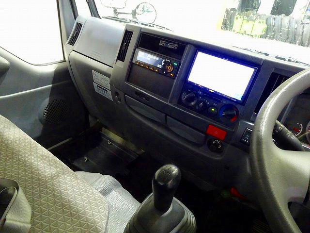 いすゞ エルフ 小型 平ボディ TRG-NJS85A(97773) 9枚目