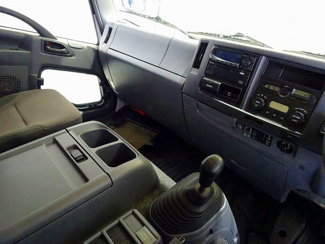 いすゞ フォワード 中型 ウィング 2RG-FRR90S2(97774) 10枚目