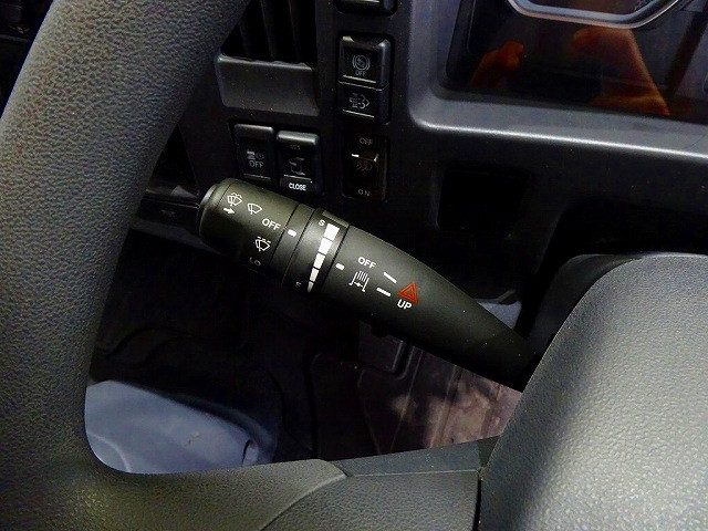 いすゞ フォワード 中型 ウィング 2RG-FRR90S2(97774) 22枚目