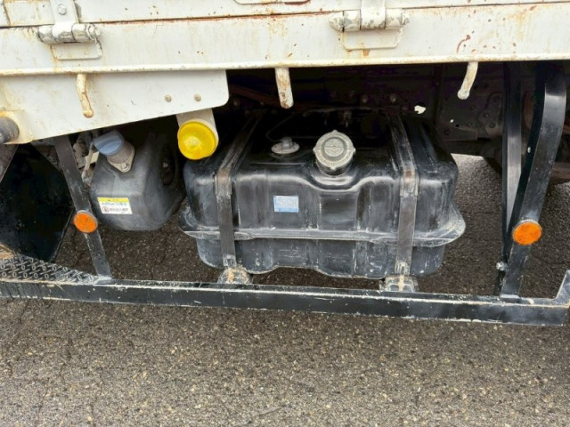 三菱ふそう ファイター 中型 平ボディ（クレーン付） 2KG-FK71F(97776) 16枚目