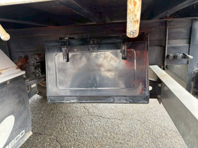 三菱ふそう ファイター 中型 平ボディ（クレーン付） 2KG-FK71F(97776) 17枚目