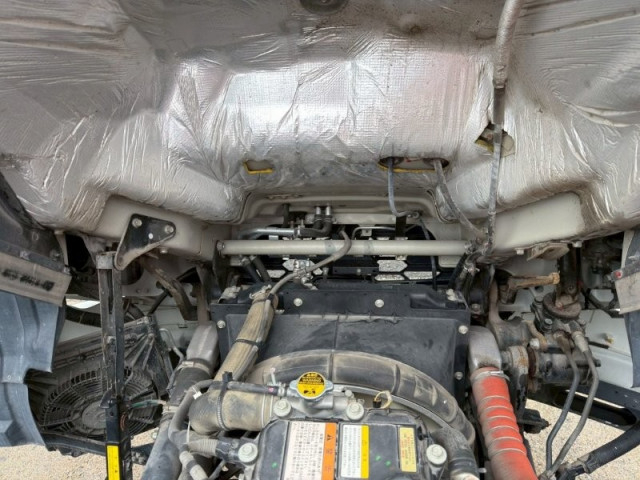 三菱ふそう ファイター 中型 平ボディ（クレーン付） 2KG-FK71F(97776) 29枚目