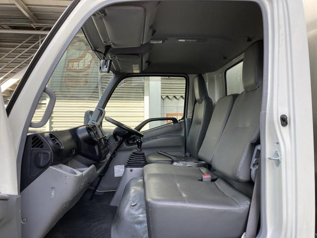 日野 デュトロ 小型 バン TKG-XZU710M(97777) 44枚目