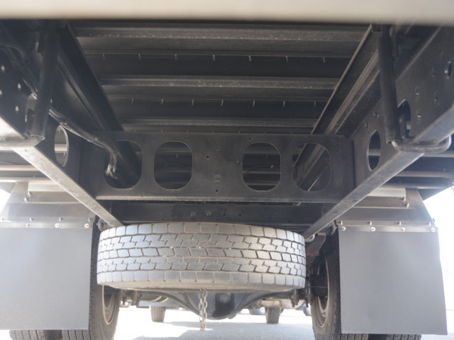 三菱ふそう ファイター 中型 バン 2KG-FK61F(97780) 9枚目