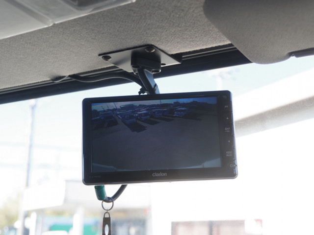 三菱ふそう ファイター 中型 バン 2KG-FK61F(97780) 28枚目