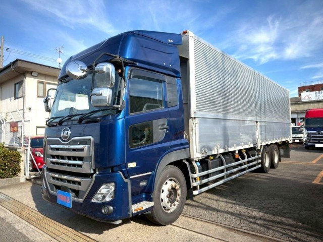 UDトラックス（日産） クオン 大型 ウィング 2PG-CD5CA(97784) 1枚目