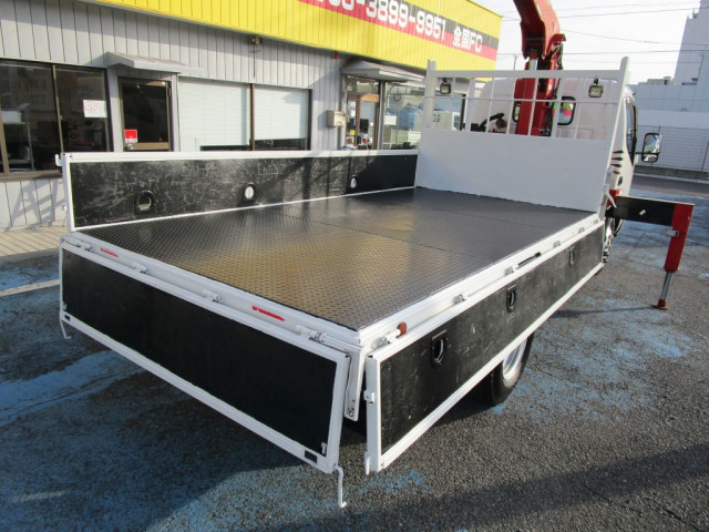 日野 デュトロ 小型 平ボディ（クレーン付） TKG-XZU650M(97785) 2枚目