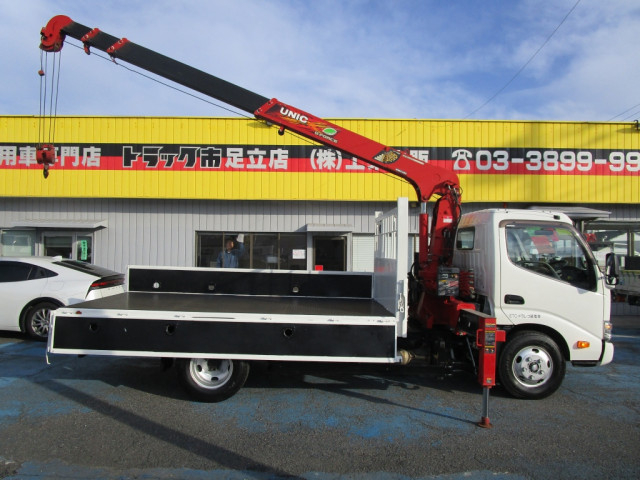 日野 デュトロ 小型 平ボディ（クレーン付） TKG-XZU650M(97785) 9枚目