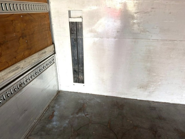 UDトラックス（日産） クオン 大型 ウィング 2PG-CD5CA(97784) 16枚目