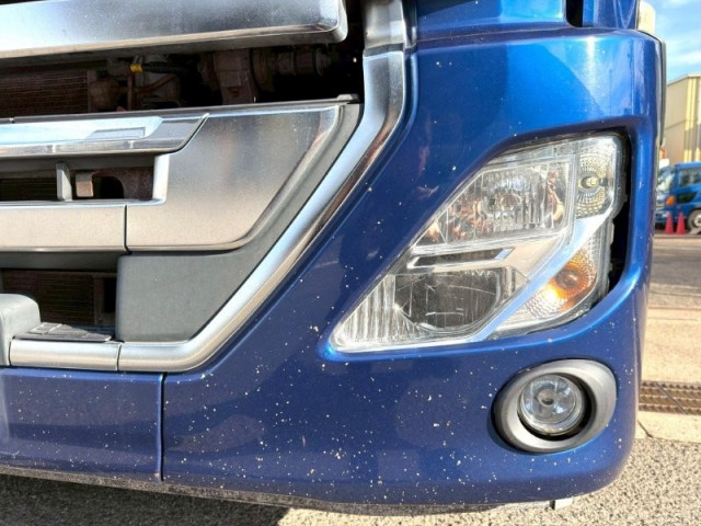 UDトラックス（日産） クオン 大型 ウィング 2PG-CD5CA(97784) 23枚目