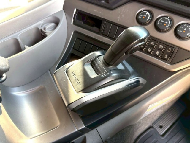 UDトラックス（日産） クオン 大型 ウィング 2PG-CD5CA(97784) 30枚目