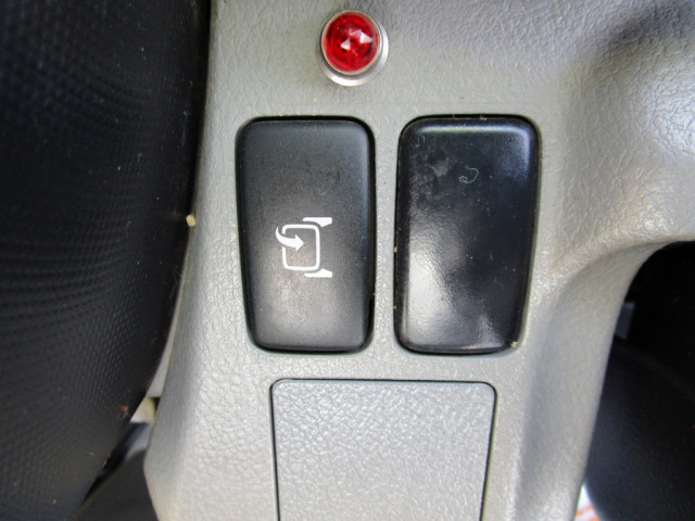 日野 デュトロ 小型 平ボディ（クレーン付） TKG-XZU650M(97785) 29枚目