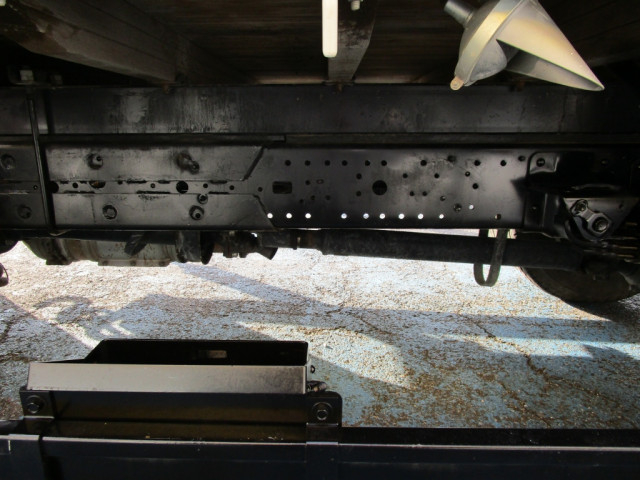 日野 デュトロ 小型 平ボディ（クレーン付） TKG-XZU650M(97785) 34枚目