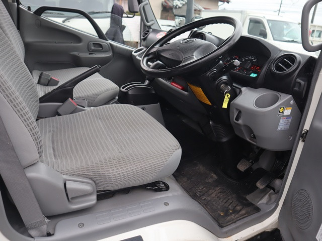 トヨタ ダイナ 小型 平ボディ TKG-XZC600(97786) 30枚目