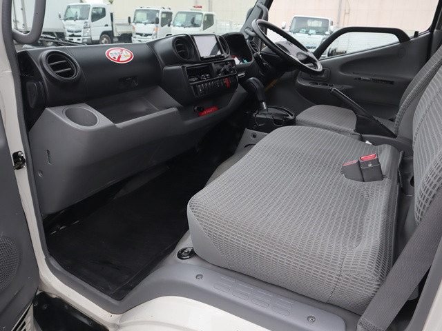 トヨタ ダイナ 小型 平ボディ TKG-XZC600(97786) 32枚目