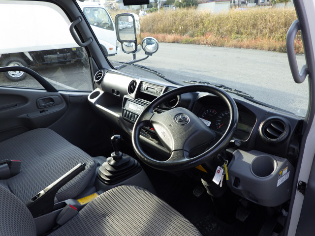 トヨタ ダイナ 小型 冷蔵冷凍バン ABF-TRY230(97792) 6枚目