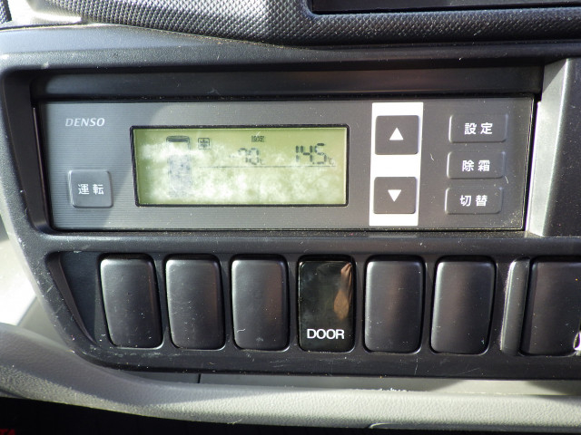 トヨタ ダイナ 小型 冷蔵冷凍バン ABF-TRY230(97792) 12枚目