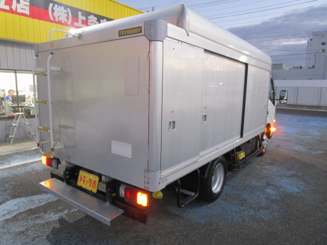 日野 デュトロ 小型 バン TPG-XZC645M(97794) 3枚目